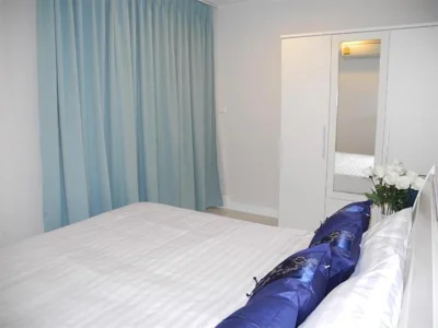 2 Bedrooms Beachfront Apartment in Patong – Photos 12